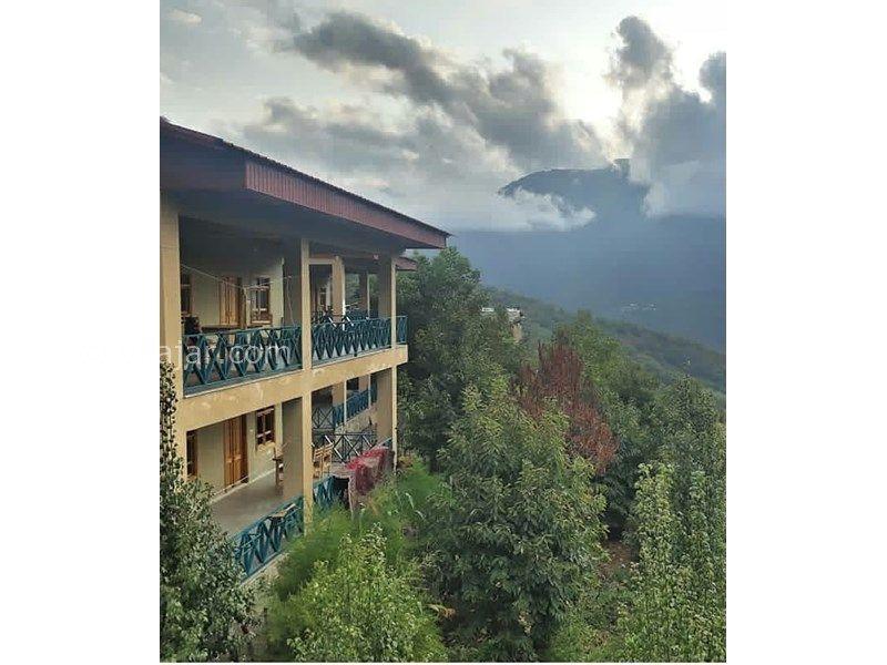 اقامتگاه بومگردی ریگ چشمه