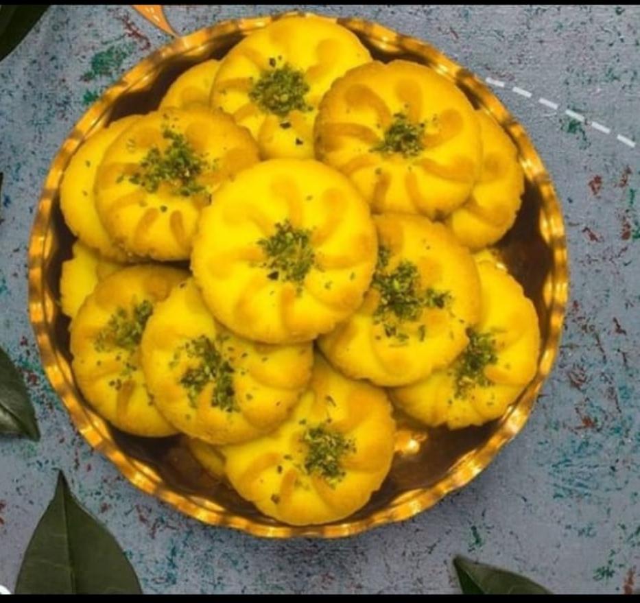 کارگاه نان برنجی پزی سوغات سرا