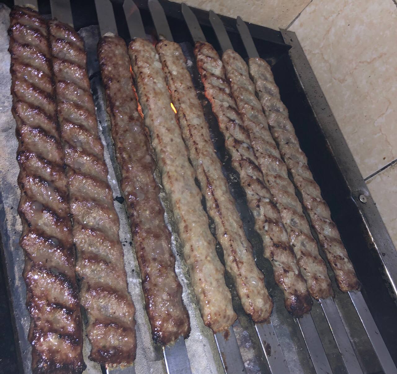 کترینگ تبرک