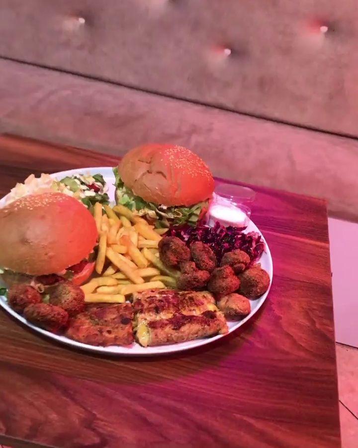 فست فود قزلویچ