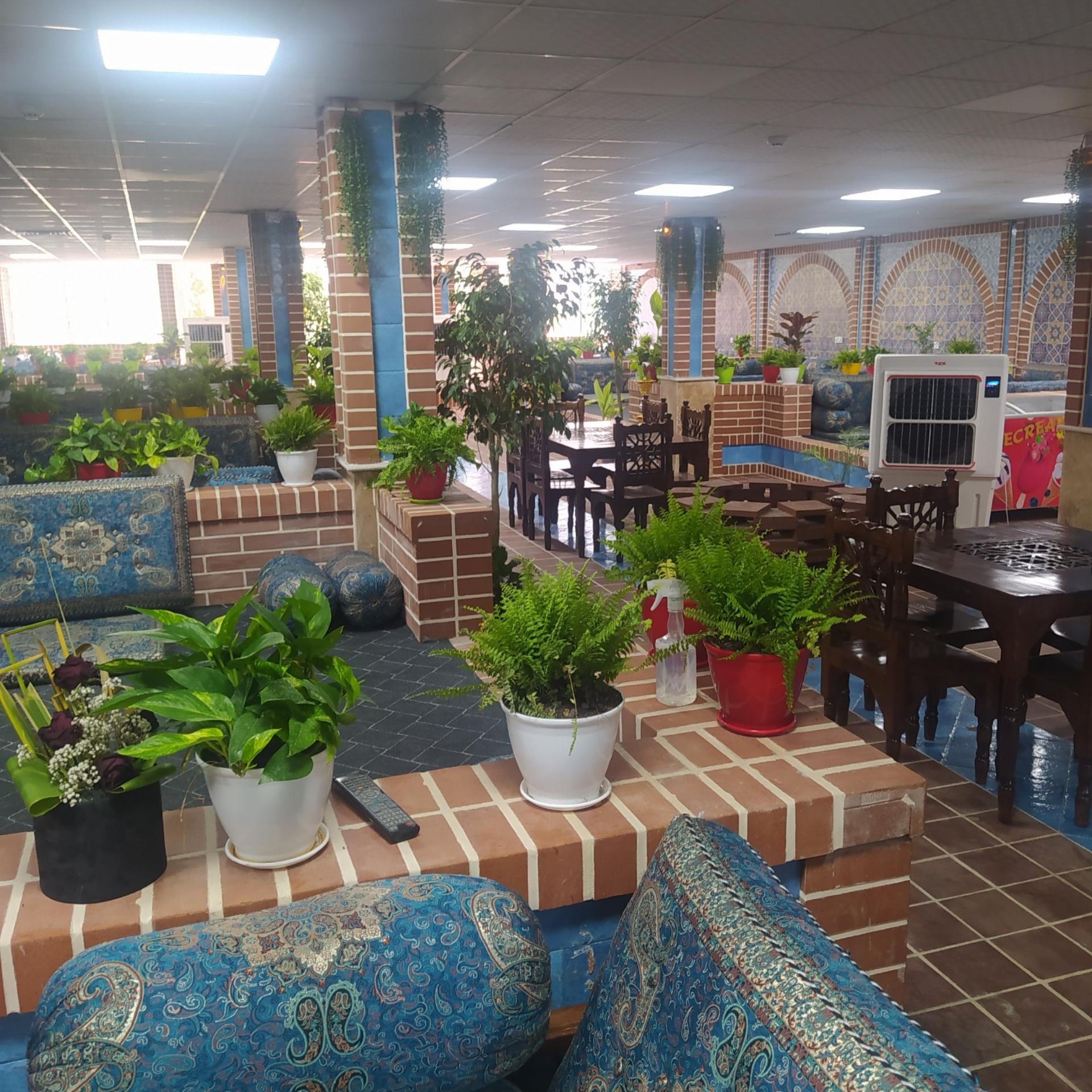 سفره خانه شب های هشتگرد