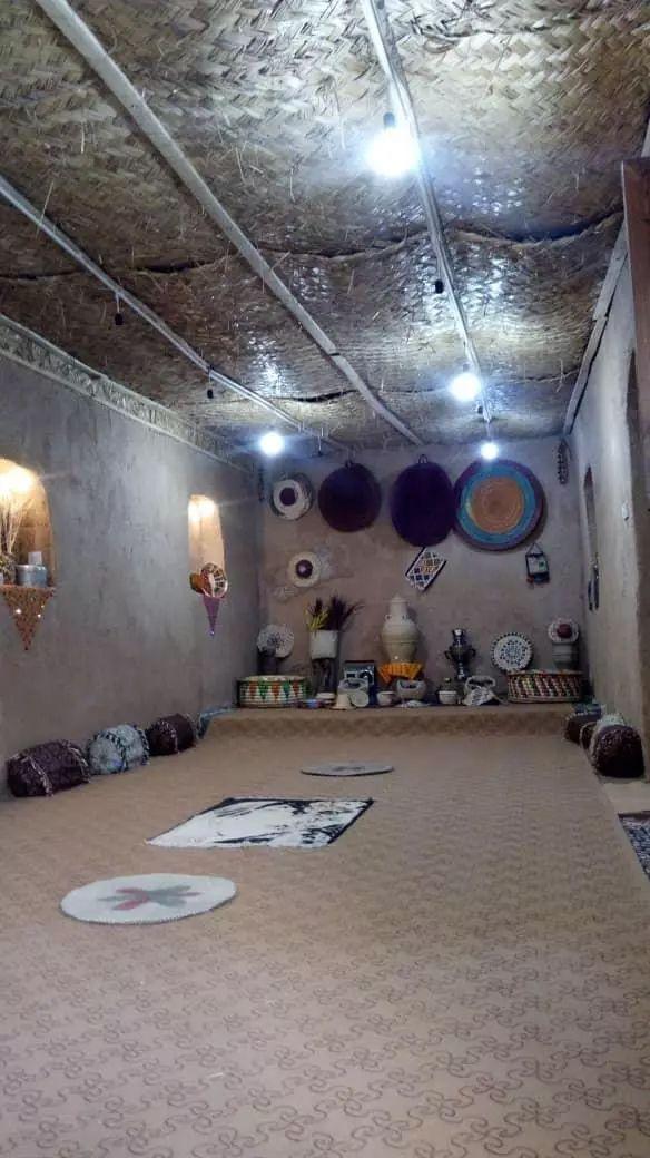 اقامتگاه بومگردی آبشار چهار برج