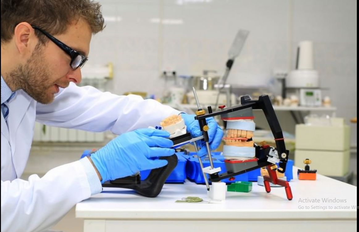 لابراتوار دندانسازی و ساخت دندان رضوانی