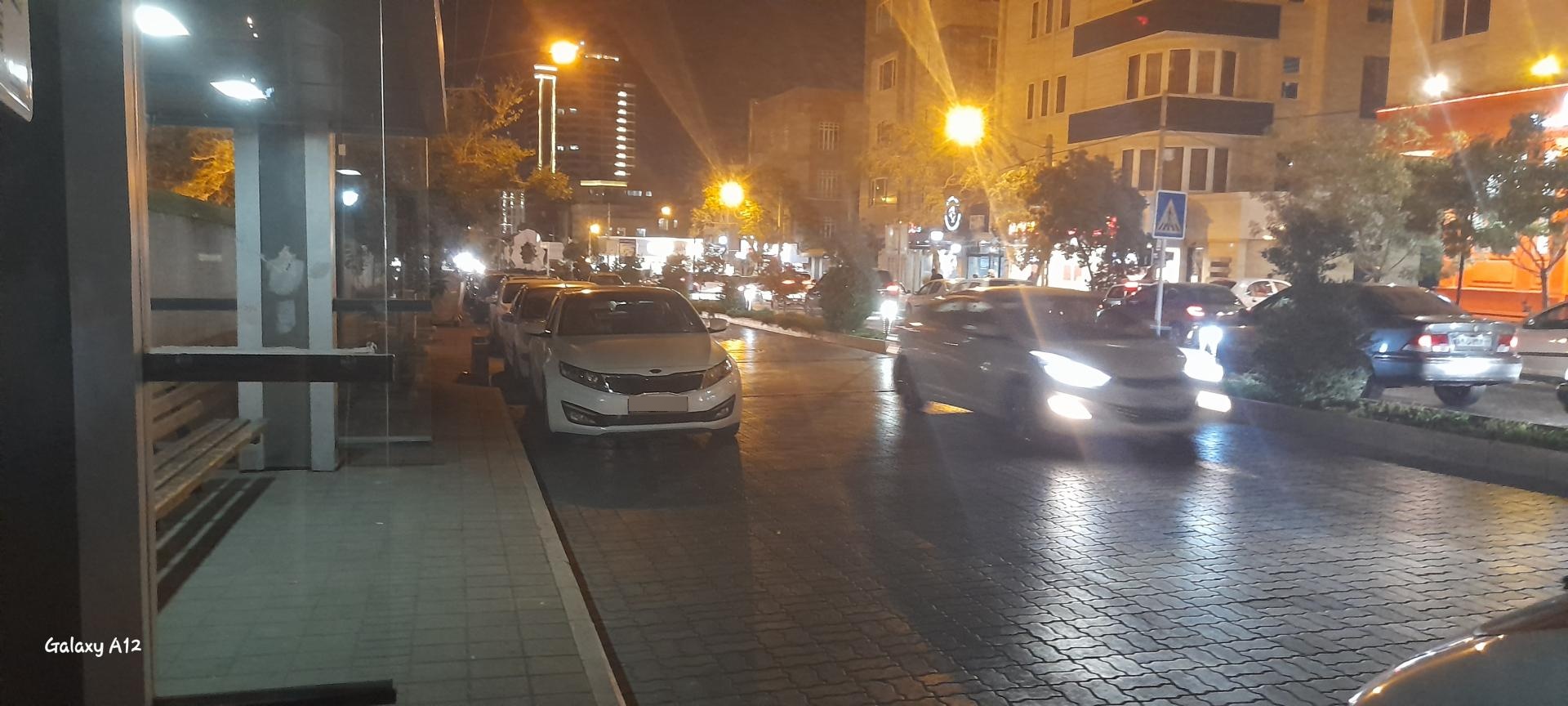ایستگاه اتوبوس پیروزی 29