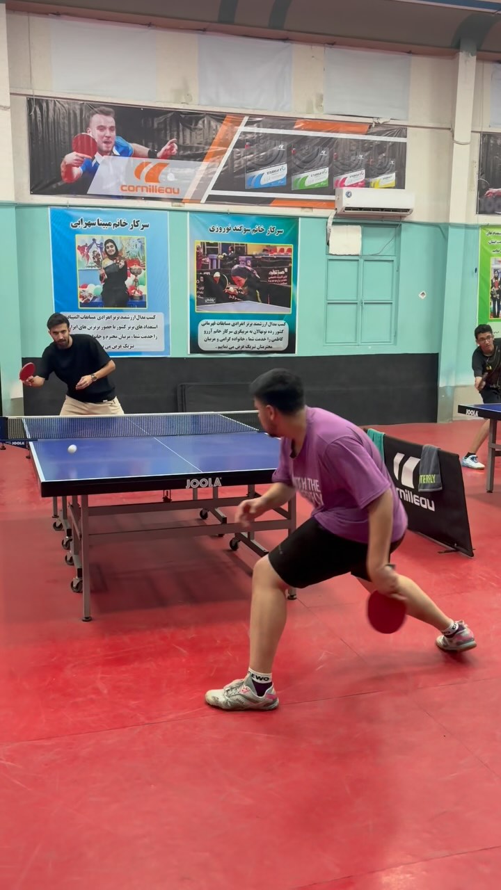 آکادمی تنیس روی میز قهرمانان شیراز
