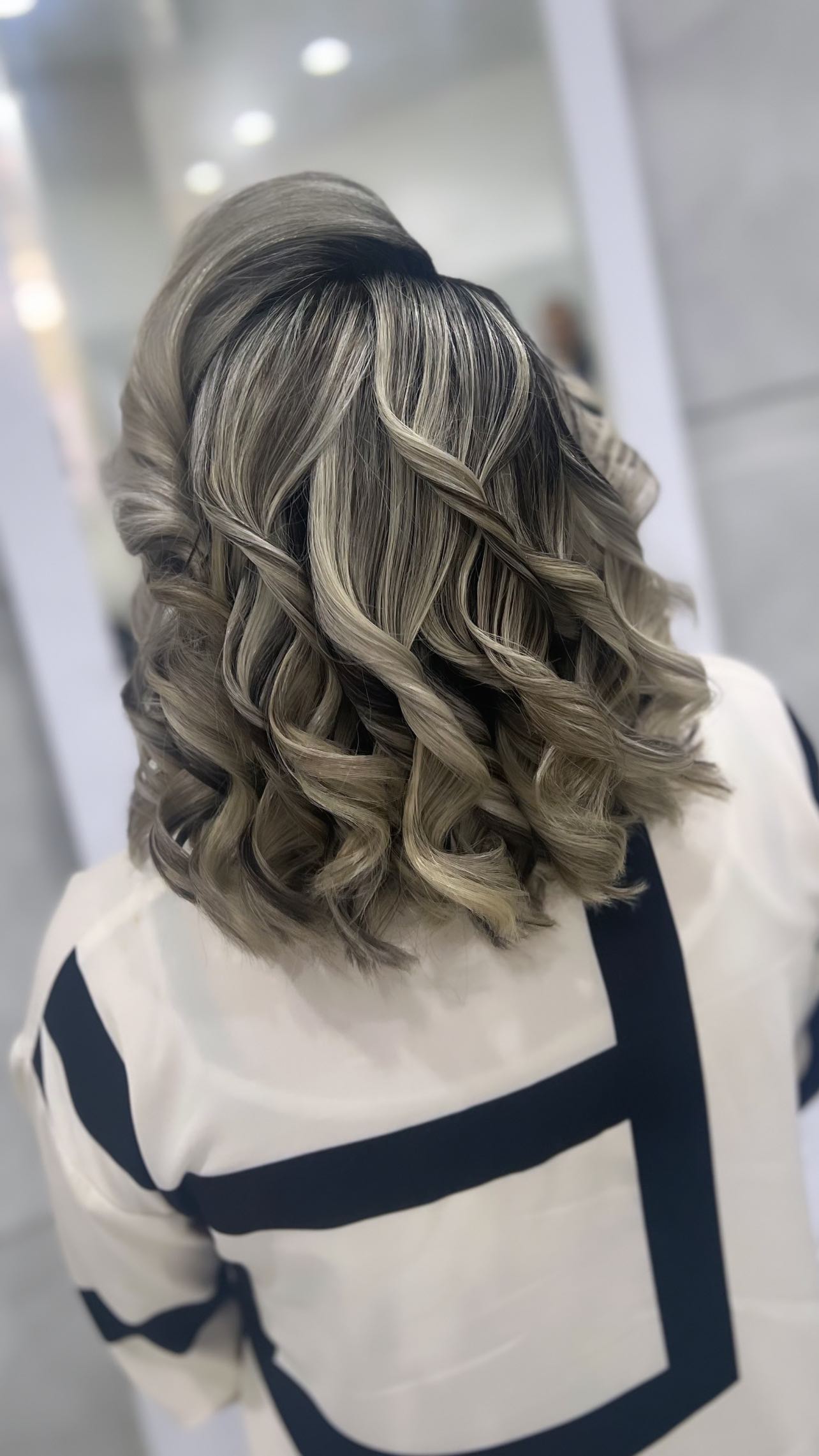 سالن زیبایی فارا در تبریز