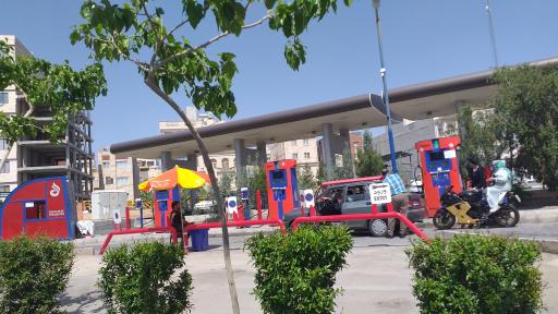 پمپ بنزین جمهوری