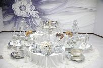 سالن عقد ماه و خورشید