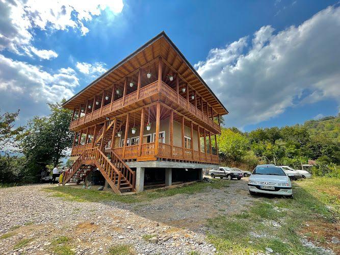 اقامتگاه بوم گردی پیله