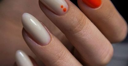 آموزش کاشت ناخن با مدرک بین المللی الینا