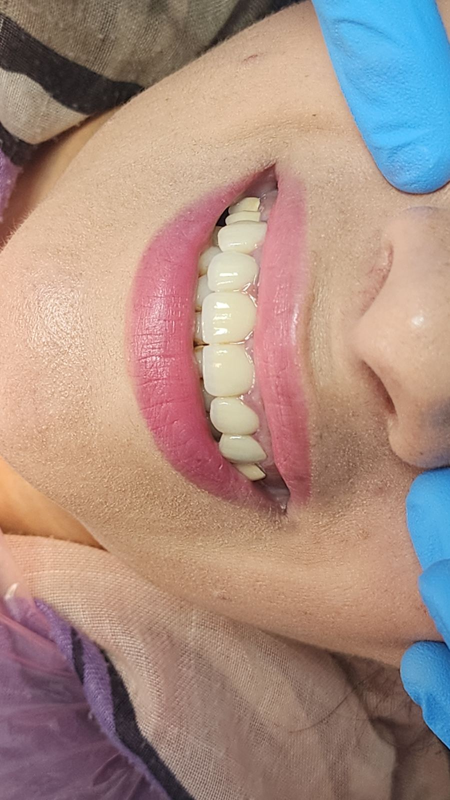 دندانپزشکی دکتر فروتنی
