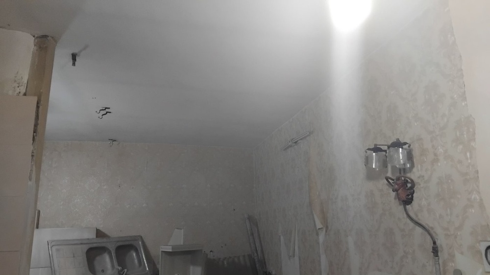 امین دهناری