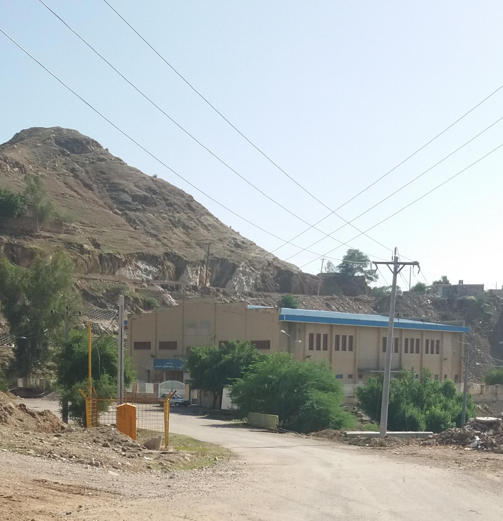 باشگاه بدنسازی مکث