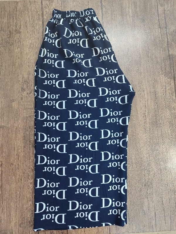 عمده فروش لباس زهرا