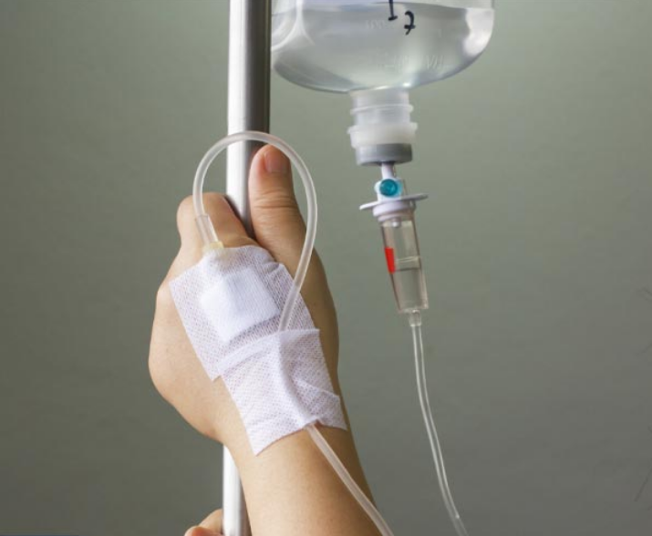 تزریق سرم و آمپول در منزل