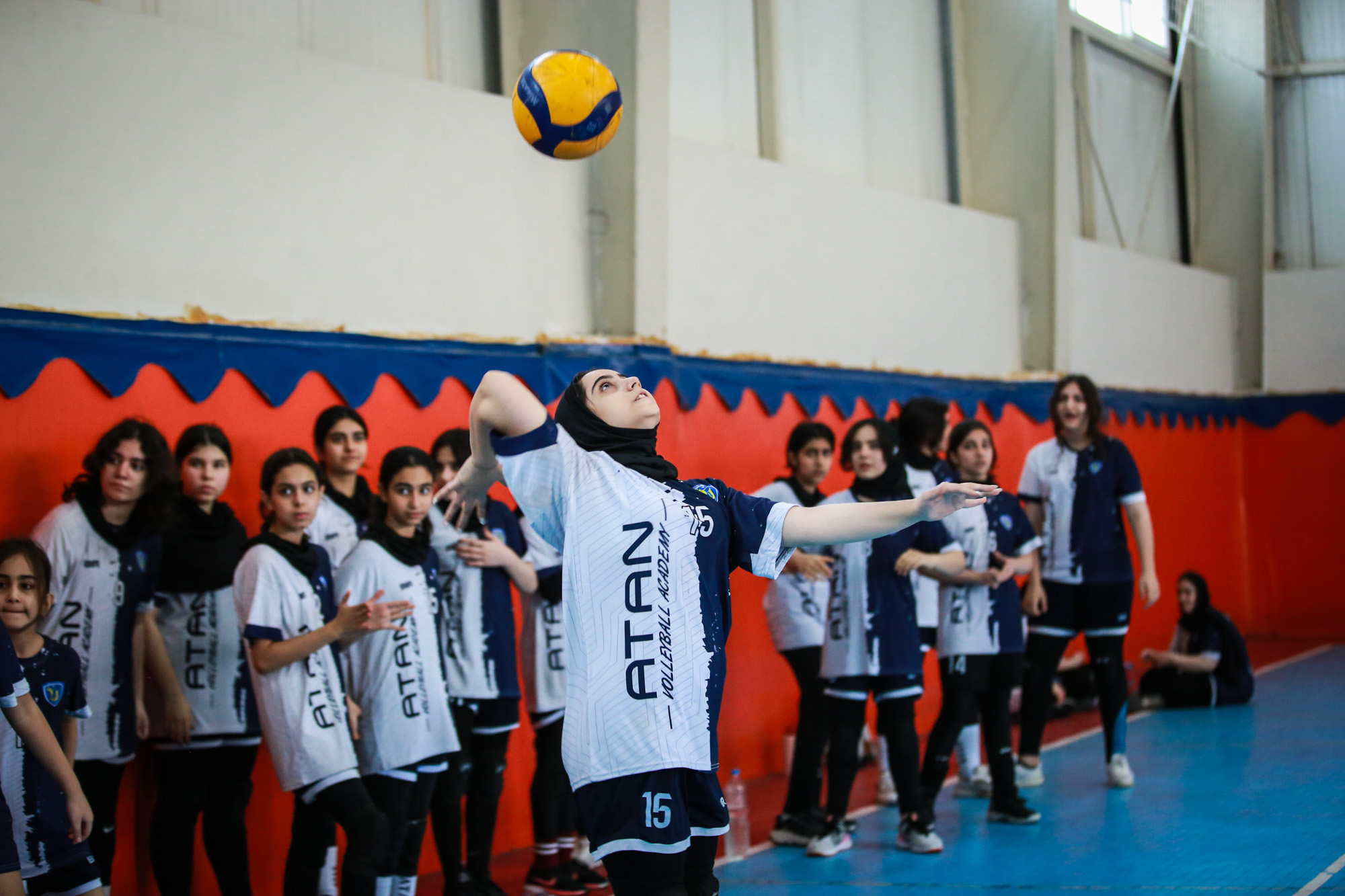 آموزش والیبال بانوان (جنت آباد)