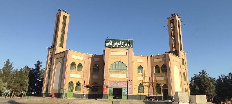 زائر سرای قمر بنی هاشم (ع) دامغان