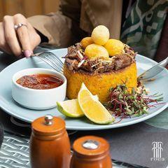 رستوران روکا