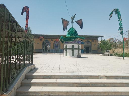 مسجد و حسینیه عاشورا