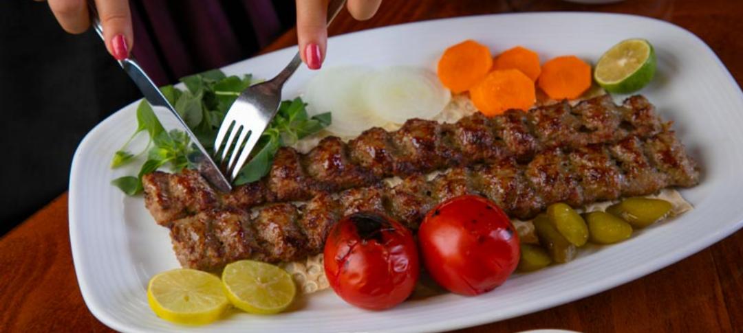 باغ رستوران شب نشین