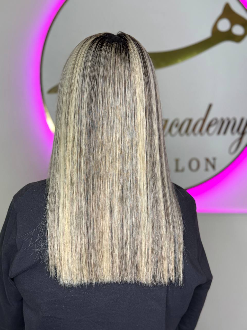 سالن زیبایی هاله هور