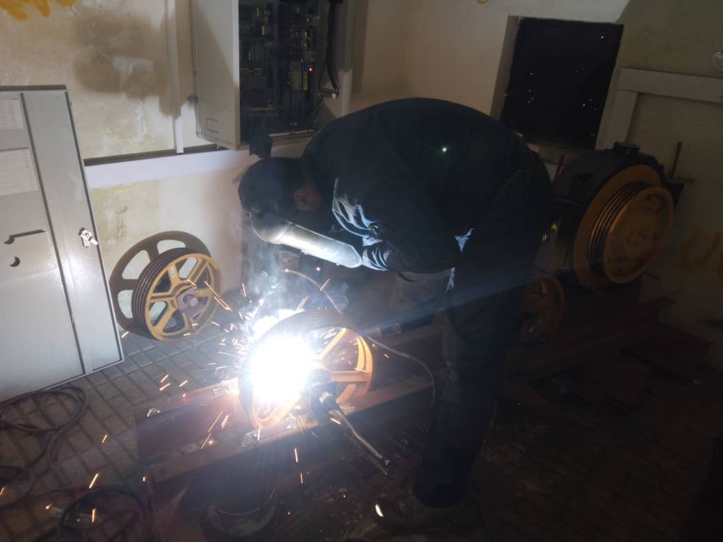 پاسارگاد راهین آسانبر