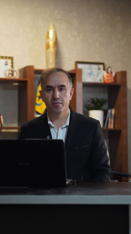 دکتر سعیدبابائی روانشناس رواندرمانگر