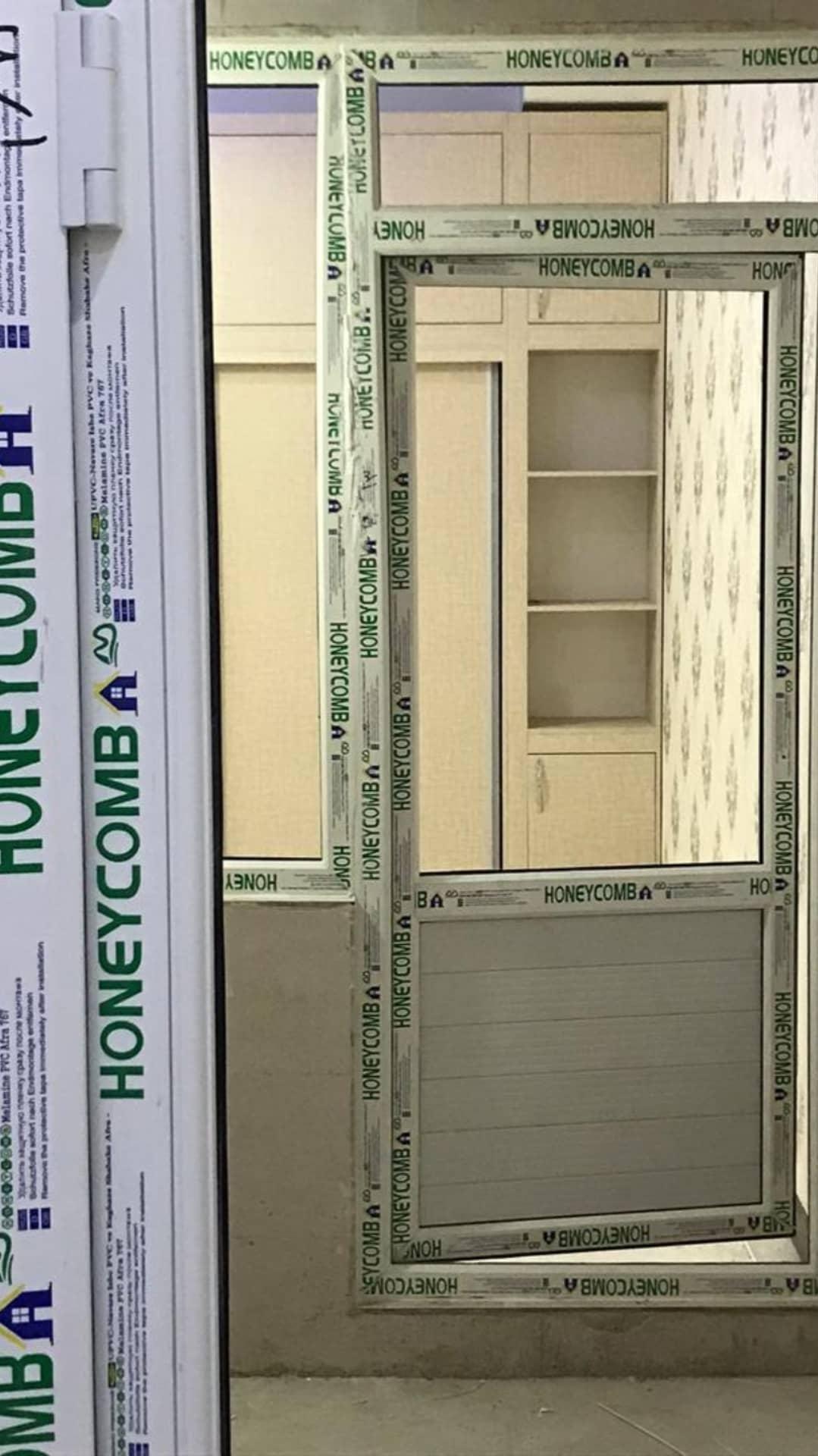 کارگاه درب و پنجره دوجداره upvc "آقای پنجره"