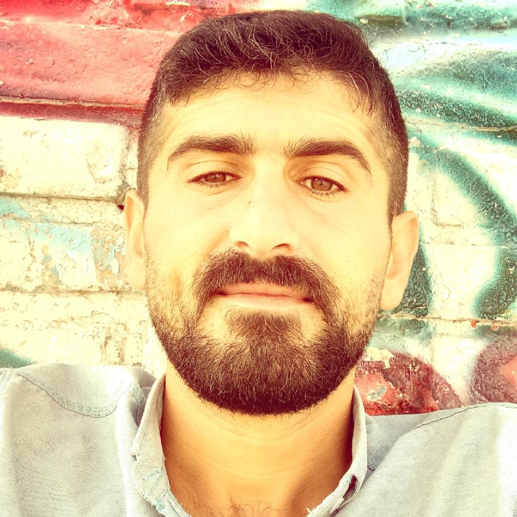 آرایشی زن روز