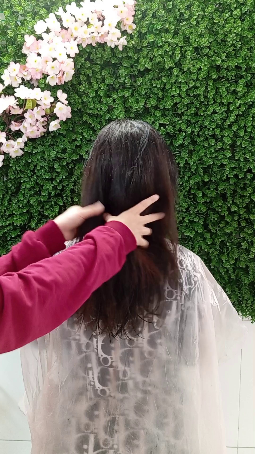 سالن تخصصی کراتینه و احیا مو سعادت