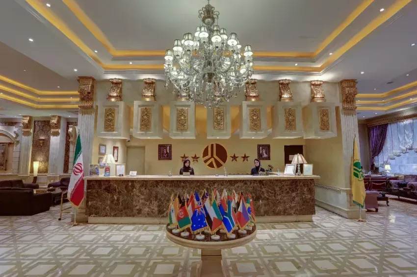 هتل بزرگ تهران 2