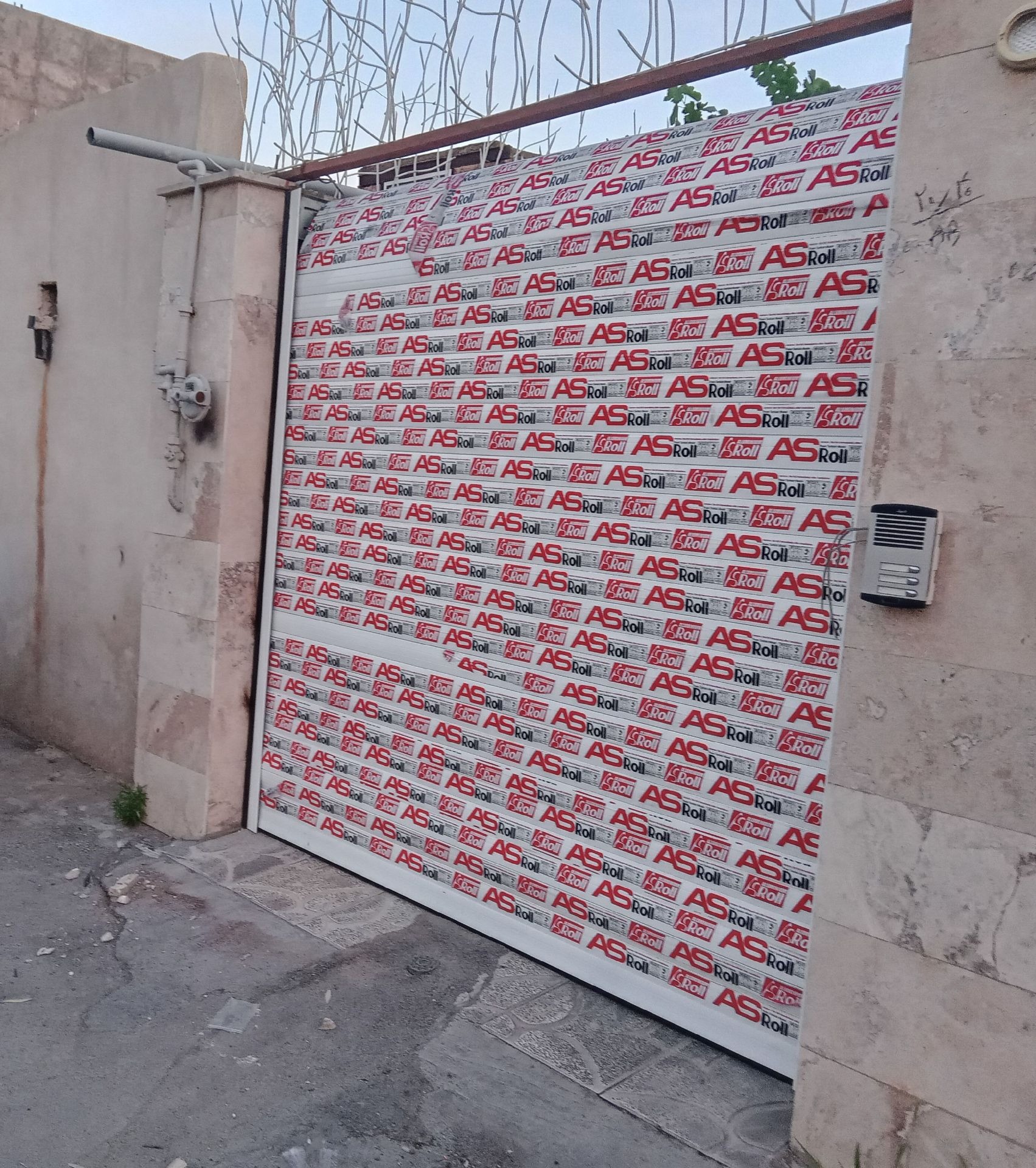 نصب وتعمیرات کرکره برقی احمدیان