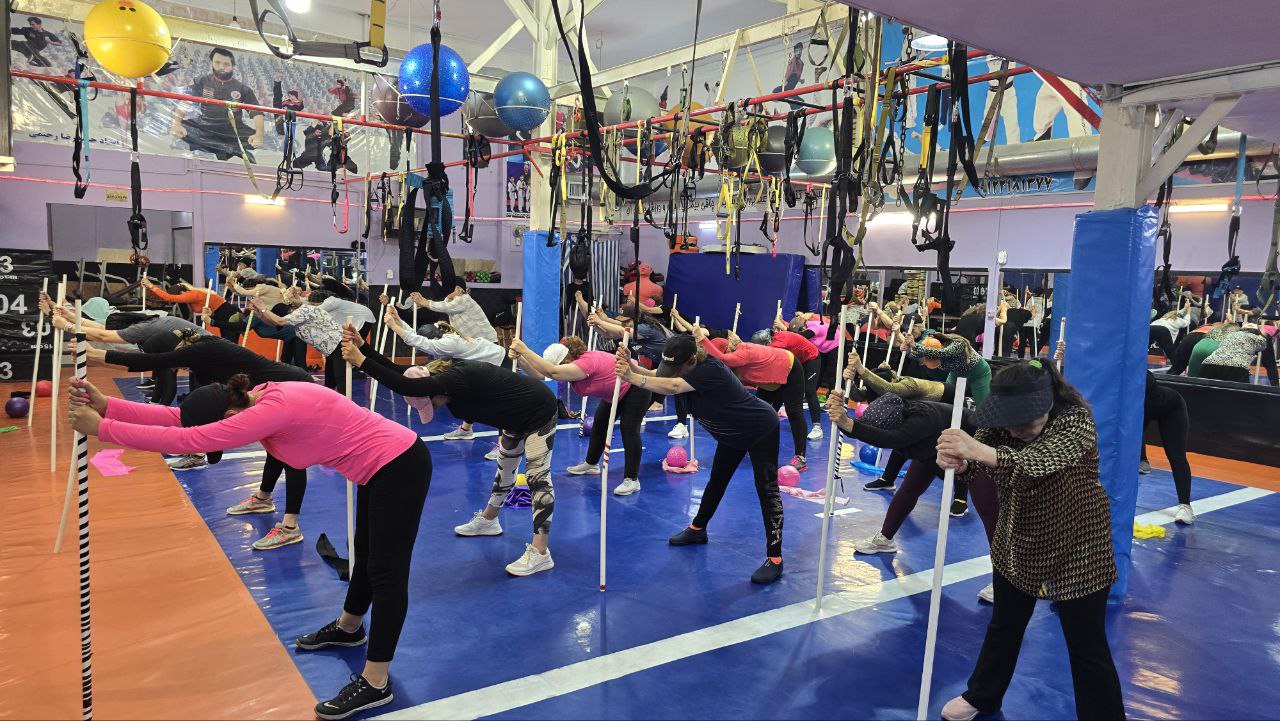 باشگاه ورزشی بانوان آبشار