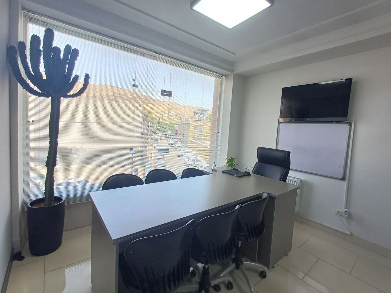 آموزشگاه زبانهای خارجی سرزمین زبان