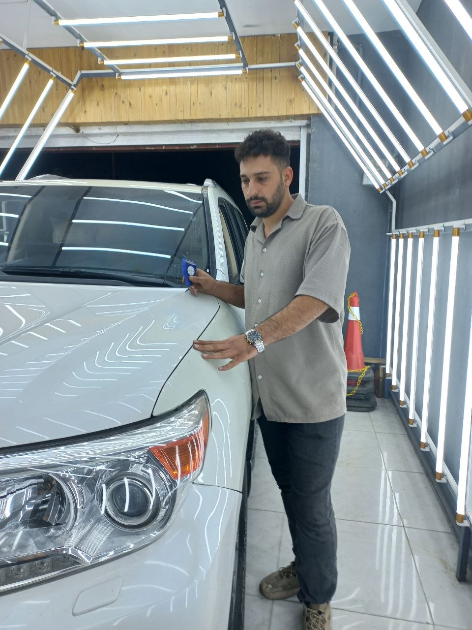 کارشناسی تخصصی رنگ و بدنه مقدم
