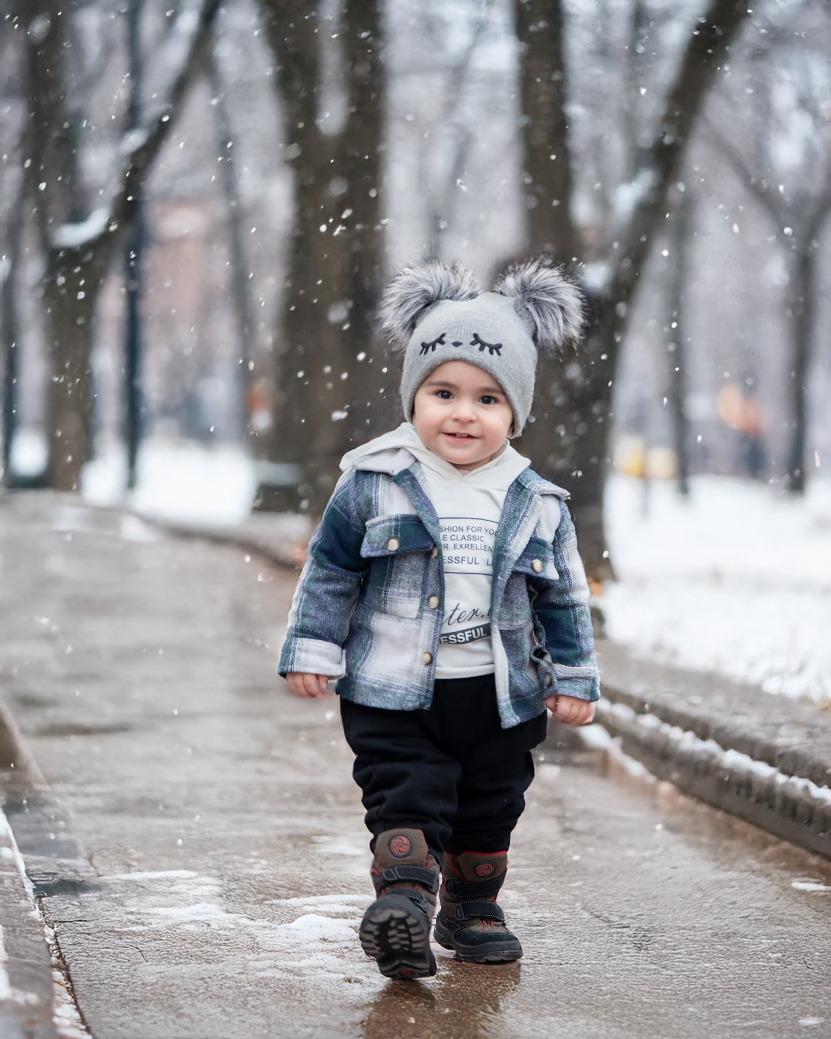 عکاسی وفیلمبرداری ازتمام مراسمات علیزاده