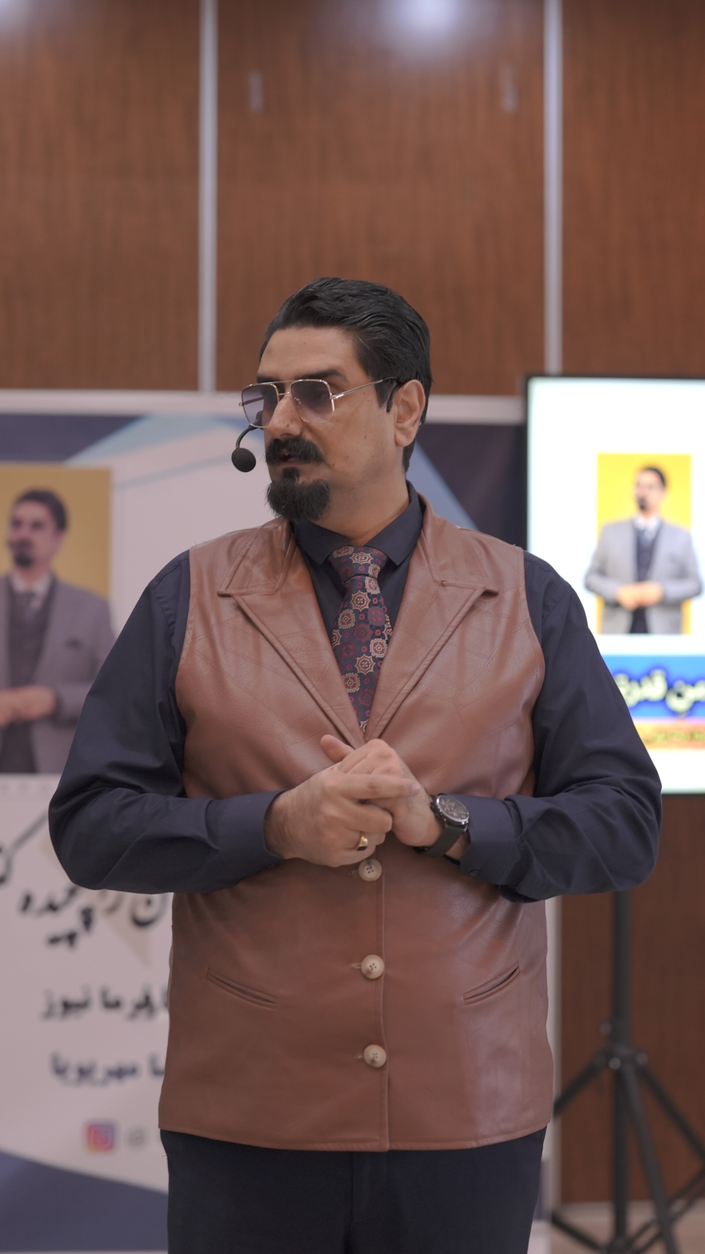 آکادمی کسب و کار مهرپویا