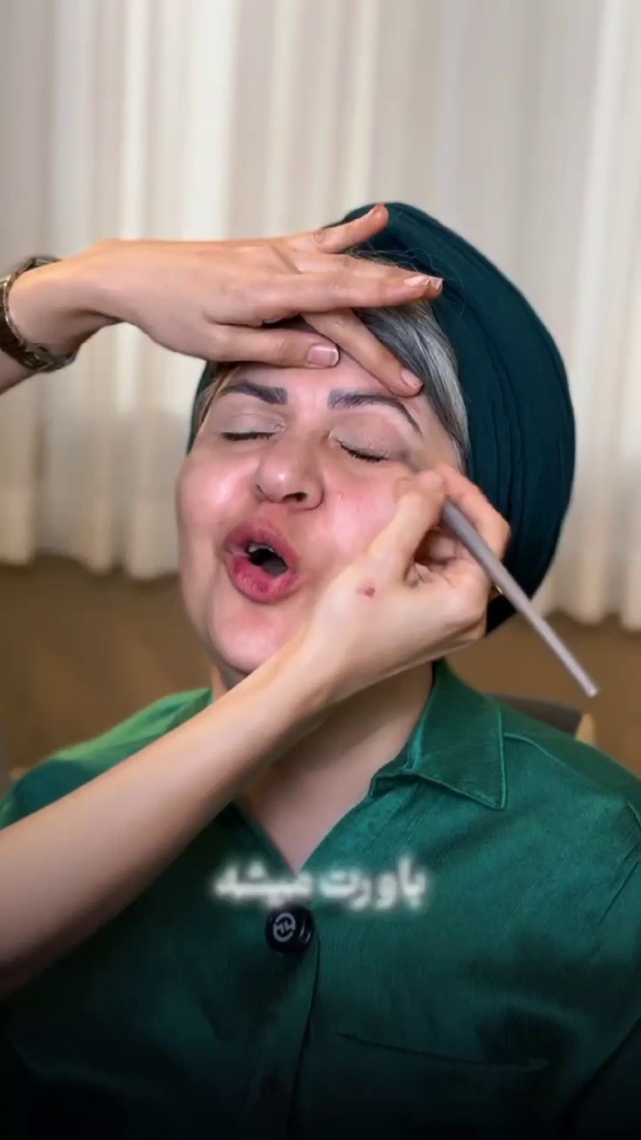 سالن زیبایی آناهید