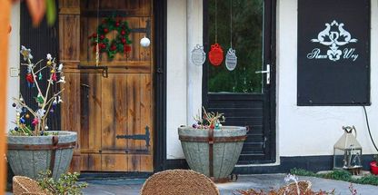 کافه رستوران عمارت باران