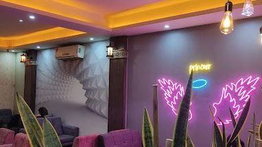 کافه پایتخت