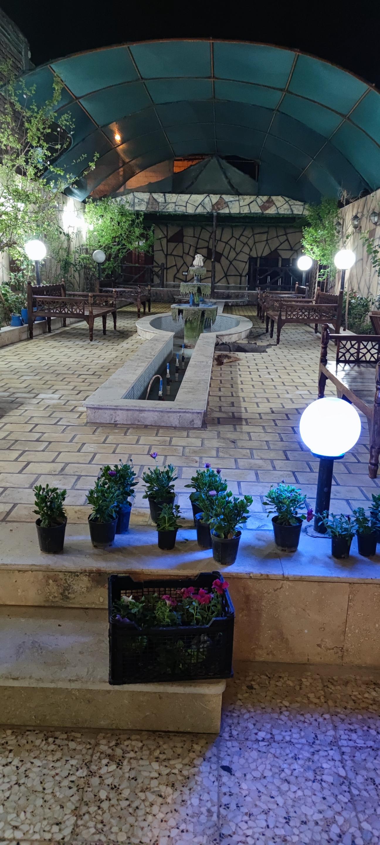 رستوران فاطمی