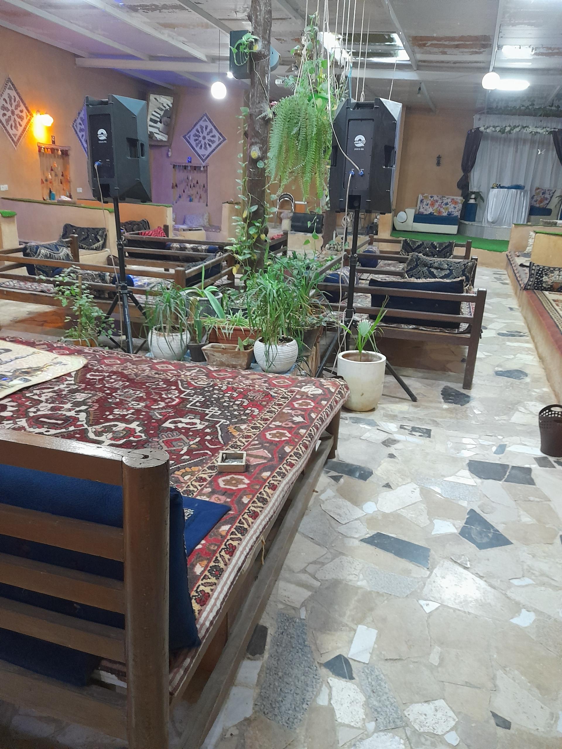 گلستان ناز