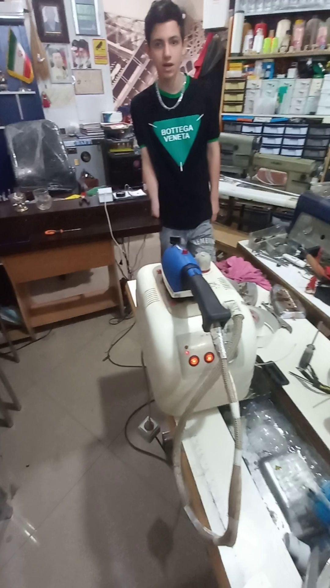 فروشگاه و نمایندگی چرخ خیاطی و اتوسیلتر