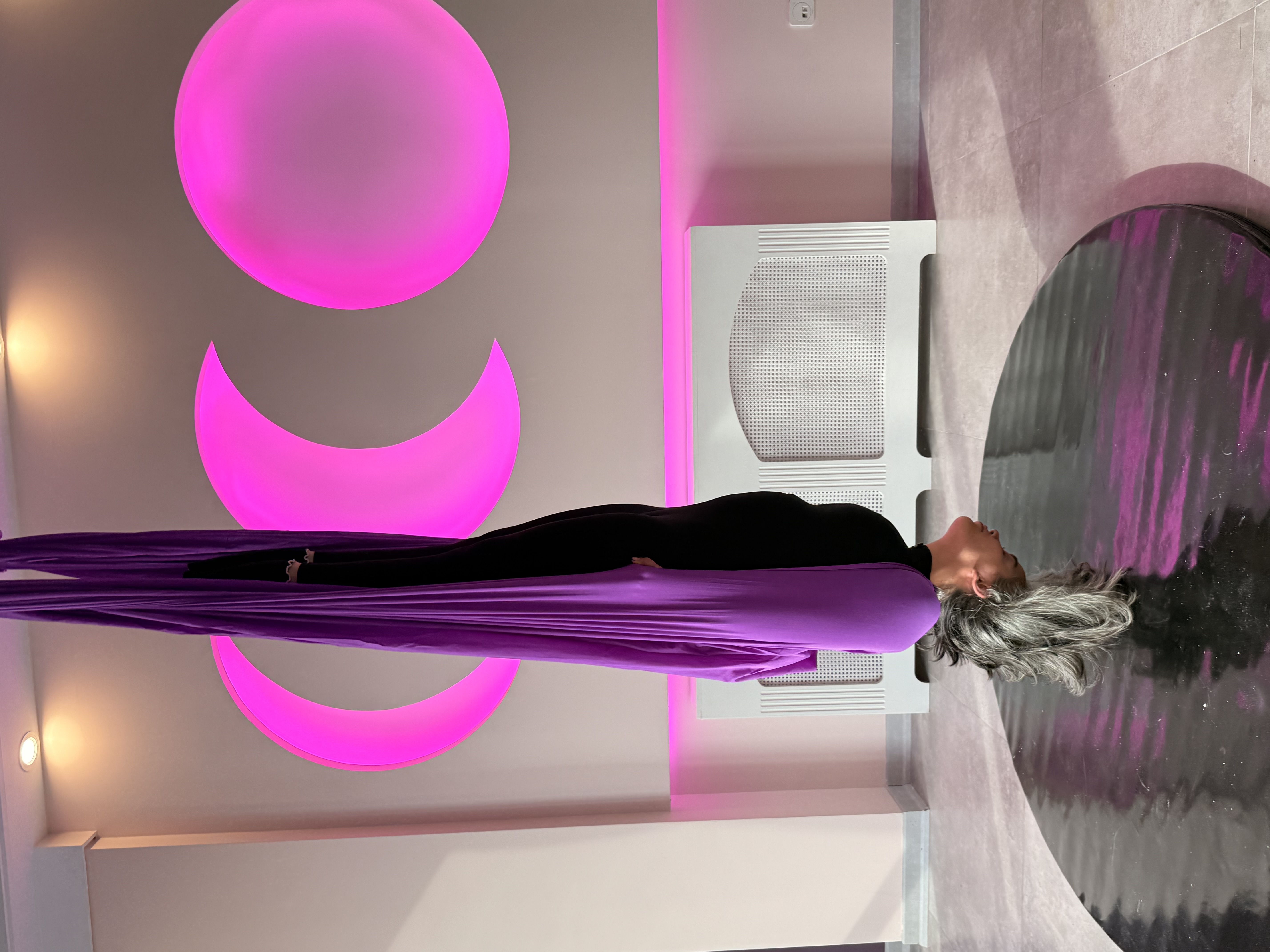 باشگاه یوگا ، خانه یوگا یاوانا