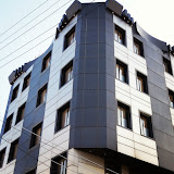 هتل‌ آپارتمان فدک