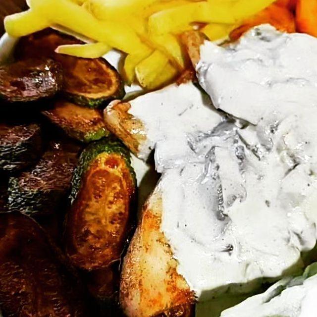 کافی شاپ و كافه ٨