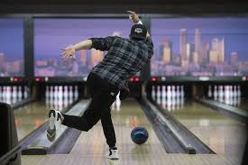 بولینگ قصربازی