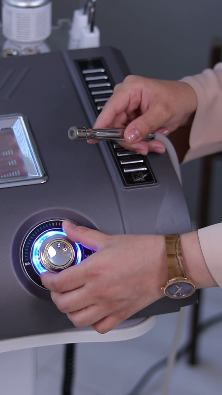 فیشال‌ تخصصی پوست منفرد