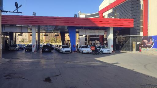 جایگاه بنزین ۱۵۱ میثاق