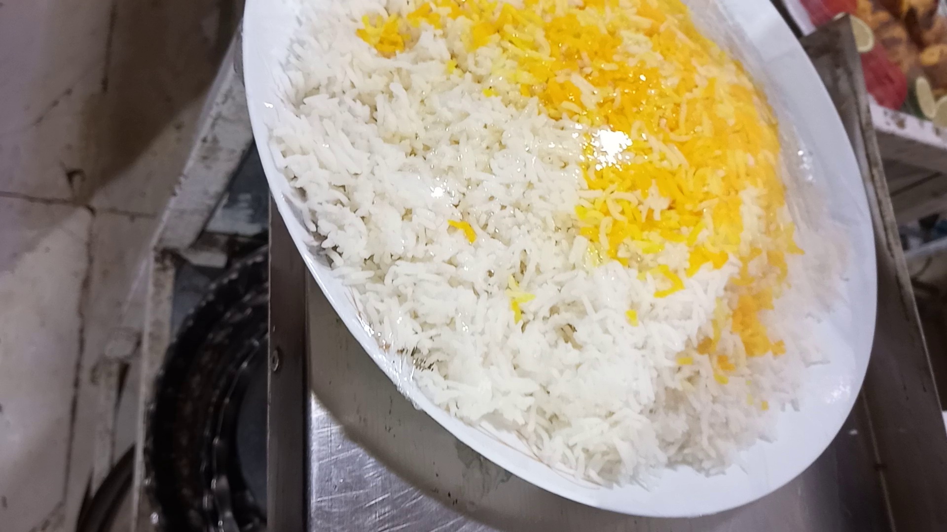 چلو کبابی پوریزدان پناه